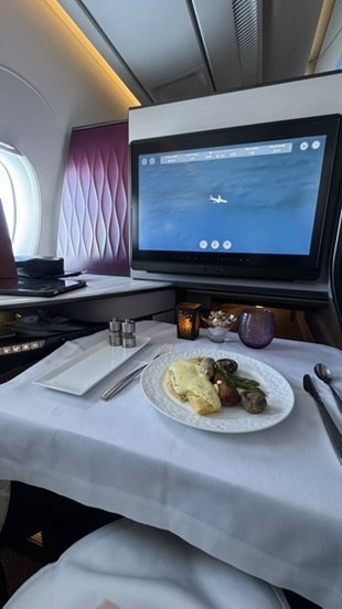 Diner in business class